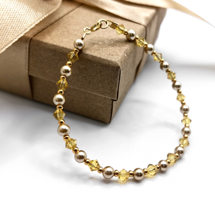 gentle-glow-bratara-aurie-subtire-perle-Mallorca-cristale-Preciosa-Argint-925-placat- Aur [1]