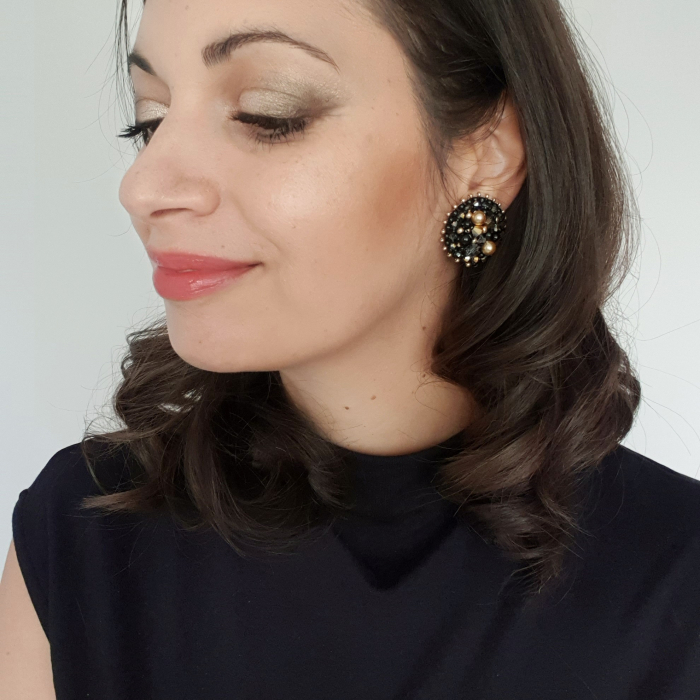 glam-clips-bijuterie-eleganta-cu-clips-negru-auriu [2]