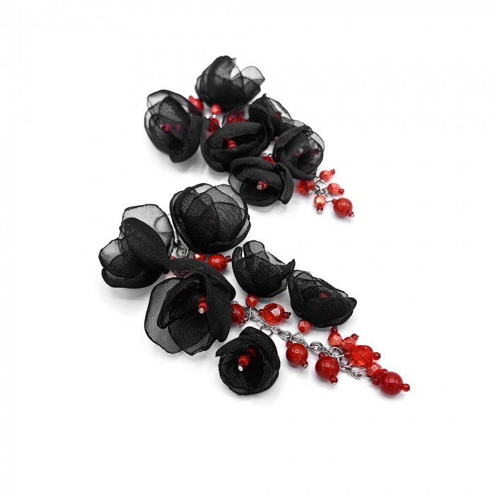 cercei-latin-love-cascada-flori-voal-rosu-perle.jpg [2]