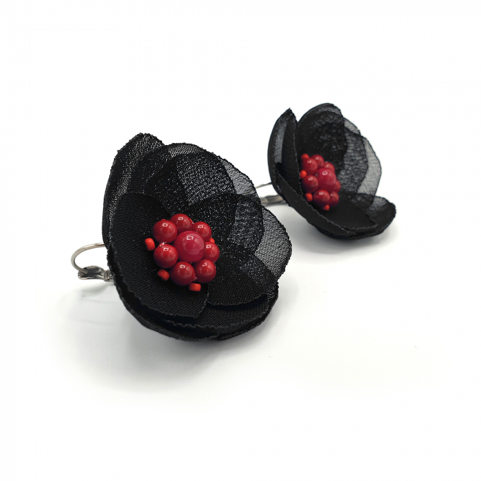 cercei-love-voal-negru-perle-tortite-inox.jpg [1]