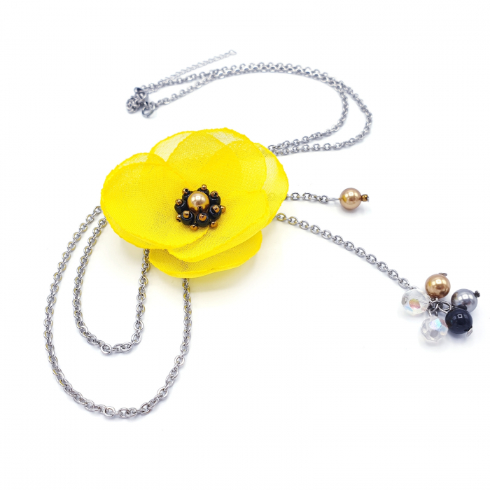 love-colier-floral-voal-galben-perle-sclipiri [1]