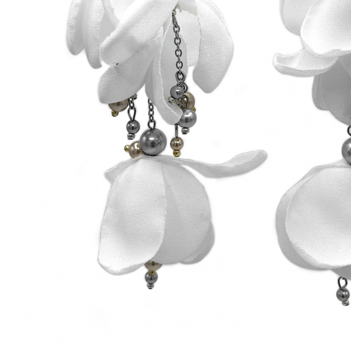 cercei-mireasa-lovely-alungiti-voal-alb-perle.jpg [3]