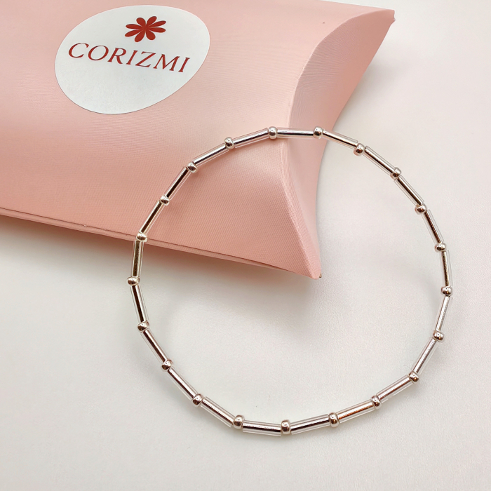 Seren - Bratara eleganta foarte subtire din margele Miyuki, argintie, elastica, 2 mm [2]