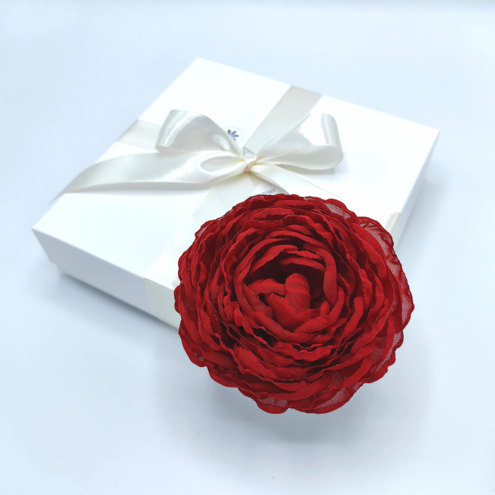 brosa-so-elegant-bujor-rosu-mare-statement.jpg [2]