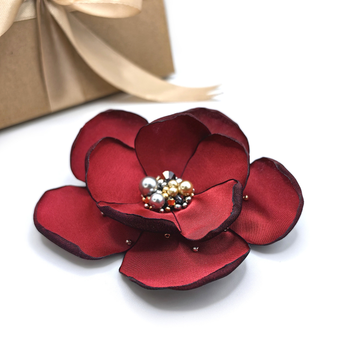 sublime-brosa-floare-matase-perle-cristale-rosu-visiniu [1]