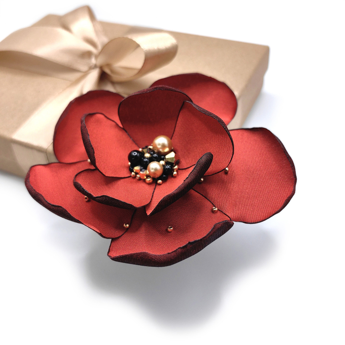 brosa-floare-matase-rosie [1]