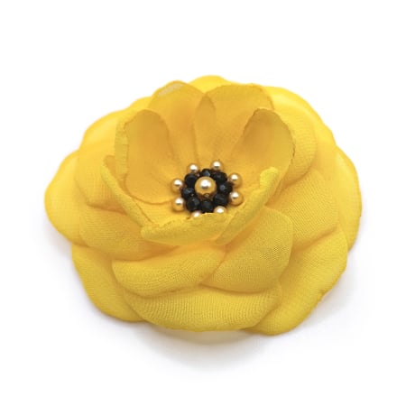 Bijuterii Dama - delicate-brosa-handmade-floare-voal-galben