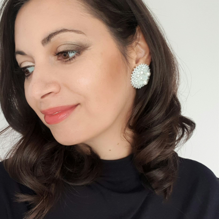 glam-clips-cercei-rotunzi-eleganti-albi [1]