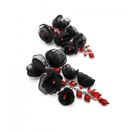 cercei-latin-love-cascada-flori-voal-rosu-perle.jpg [1]