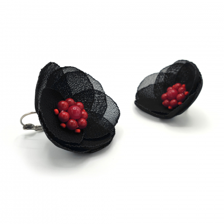 cercei-love-voal-negru-perle-tortite-inox.jpg [1]