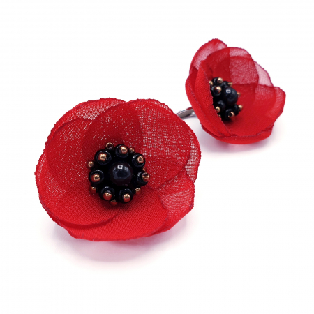 cercei-maci-love-minimalisti-voal-rosu-perle.jpg [2]