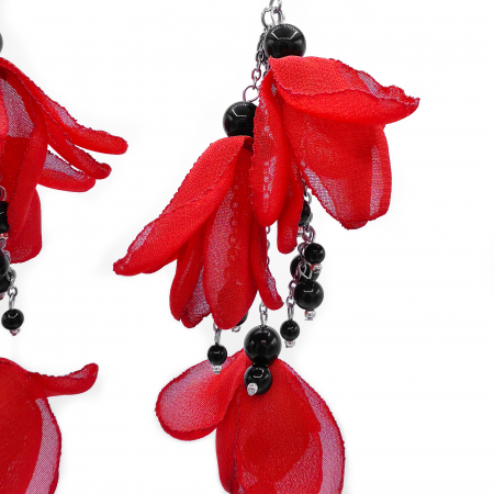 cercei-lovely-romantici-volum-flori-rosii.jpg [1]