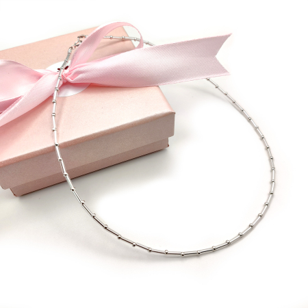 Perle, Pietre si Cristale - Seren - Colier elegant foarte subtire din margele Miyuki, argintiu, 2 mm