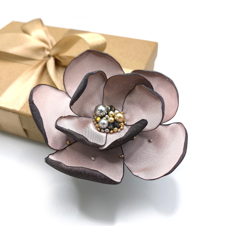 brosa-eleganta-matase-perle-cristale [2]