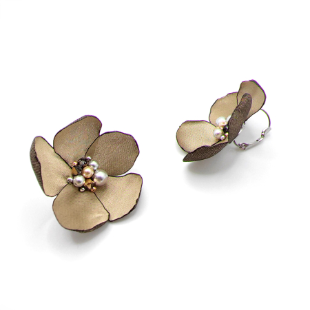 cercei-floare-matase-aurie [1]