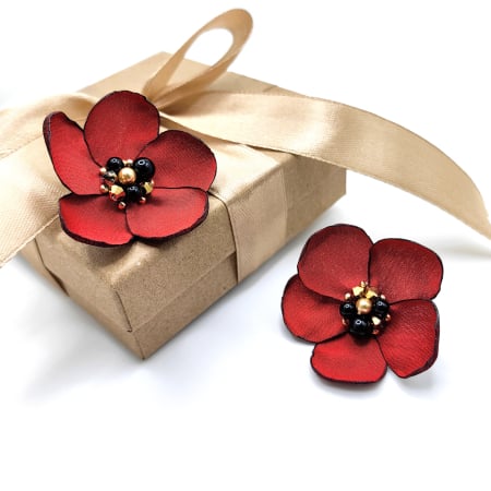 Design Floral - cercei-floare-matase-rosie