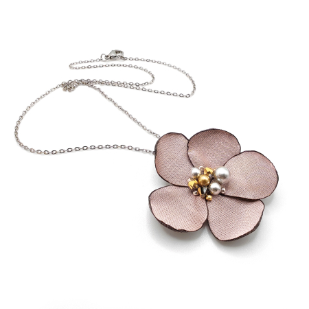 Creatii Proaspete - colier-floare-matase-perle-cristale