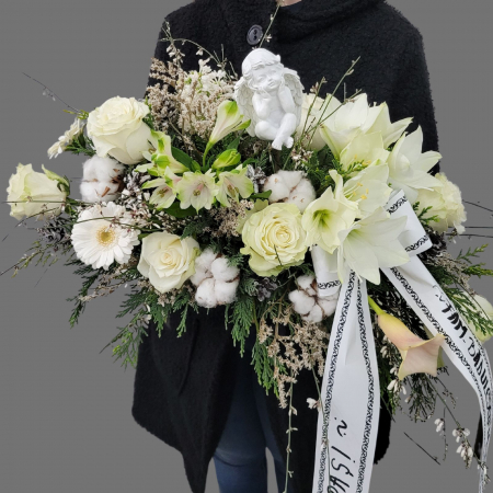 ARANJAMENTE FUNERARE - Aranjament funerar cu îngeraș