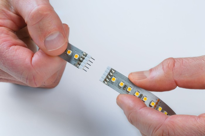 Bandă MaxLED 250 1m RGBW IP20 6,5W 230/24V [13]