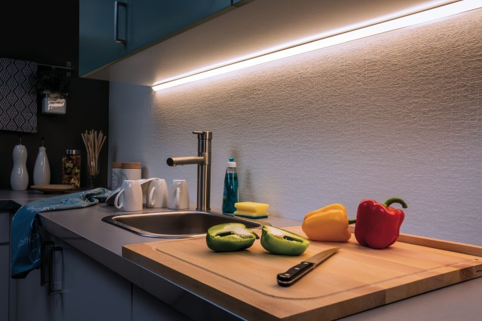 Bandă MaxLED 500 1m cu lumină rece 6W 24V [4]