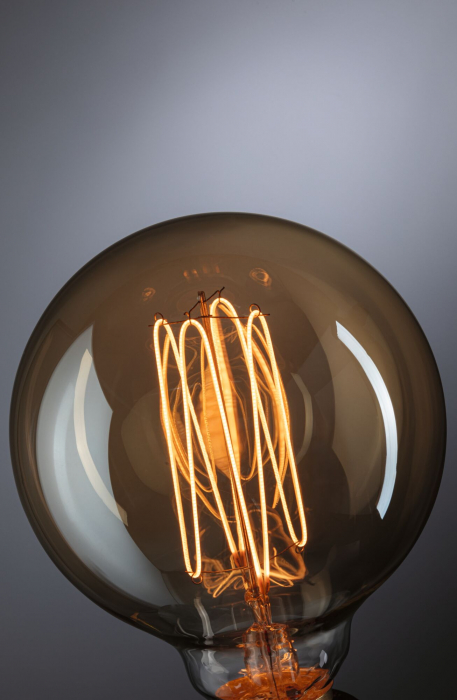 Bec LED Globe Rustic Shine, 230V, cu filament, 300lm, 4,2W, 1800K, flux luminos variabil în 3 pași, auriu [5]