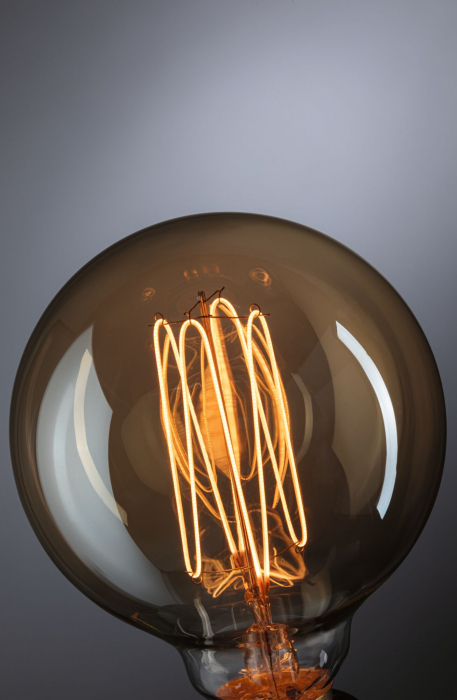 Bec LED Globe Rustic Shine, 230V, cu filament, 300lm, 4,2W, 1800K, flux luminos variabil în 3 pași, auriu [5]