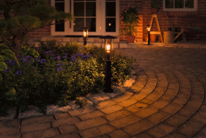 Bec LED pară, cu filament, 230V, E27, insect friendly, 420lm, 4,3W, 2200K, clar [4]