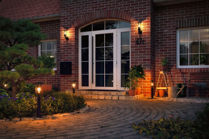 Bec LED pară, cu filament, 230V, E27, insect friendly, 420lm, 4,3W, 2200K, clar [5]