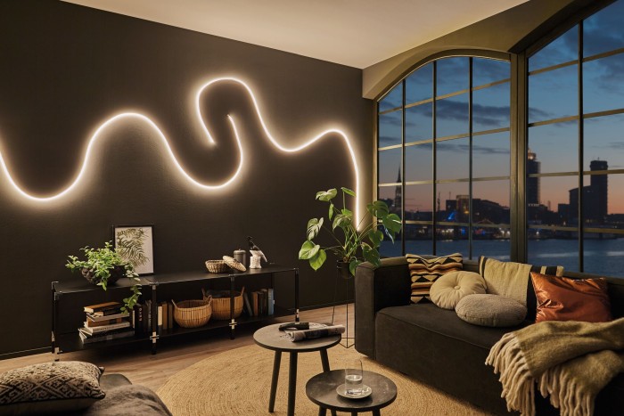 Set bandă MaxLED Flow 3m cu lumină caldă 37W 230/24V 50VA alb [5]