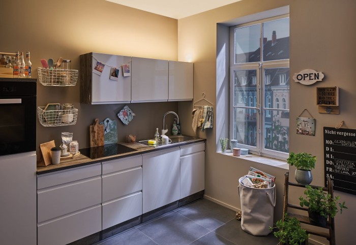 Set bandă SimpLED Power 5m cu lumină caldă cu variator/întrerupător 50W 230/24V DC [9]