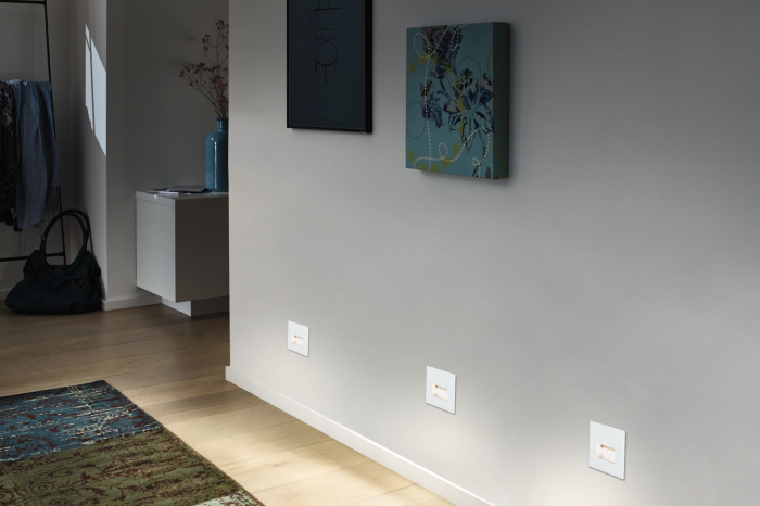Spot LED vertical Edge Quadro, pătrat, 80x5mm, 1,2W, 50lm, 230V,  2700K, alb mat [5]