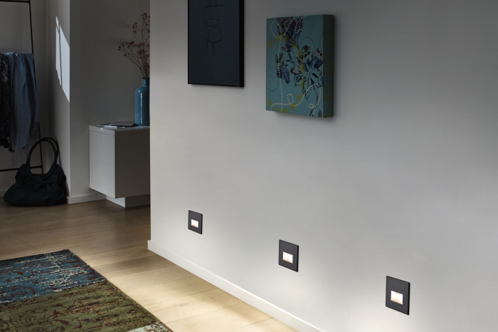 Spot LED vertical Edge Quadro, pătrat, 80x5mm, 1,2W, 50lm, 230V,  2700K, negru mat [6]