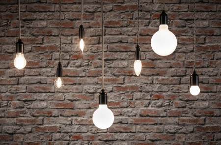 Bec LED sferic cu filament 470lm E27 2700K clar 5W 230V [3]