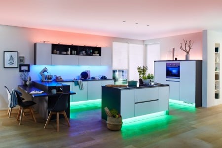 Set bandă Paulmann MaxLED 250, Smart Home Zigbee, RGBW, 3m, IP44, 15W, 600lm, 30LEDs/m, RGBW, 36VA [5]
