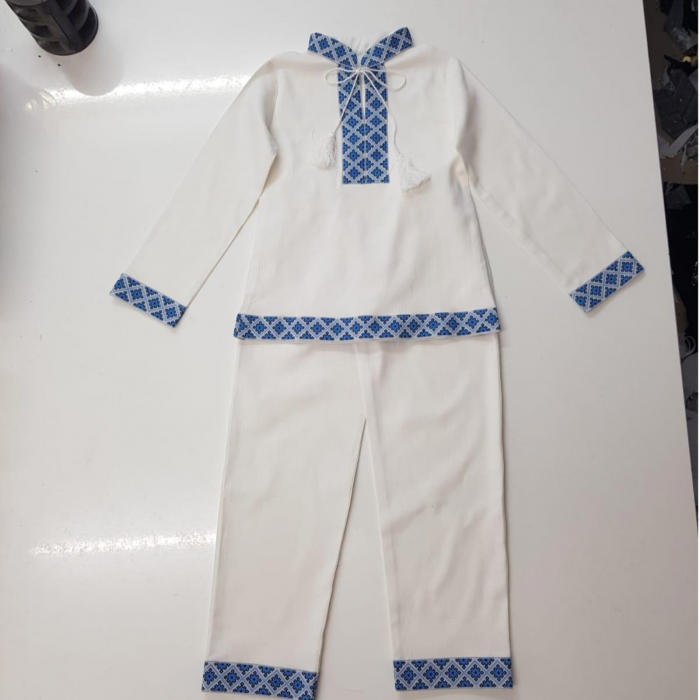 Costum popular stilizat [2]