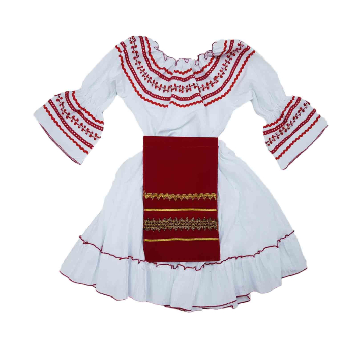 Costum popular fete cu bundita [2]
