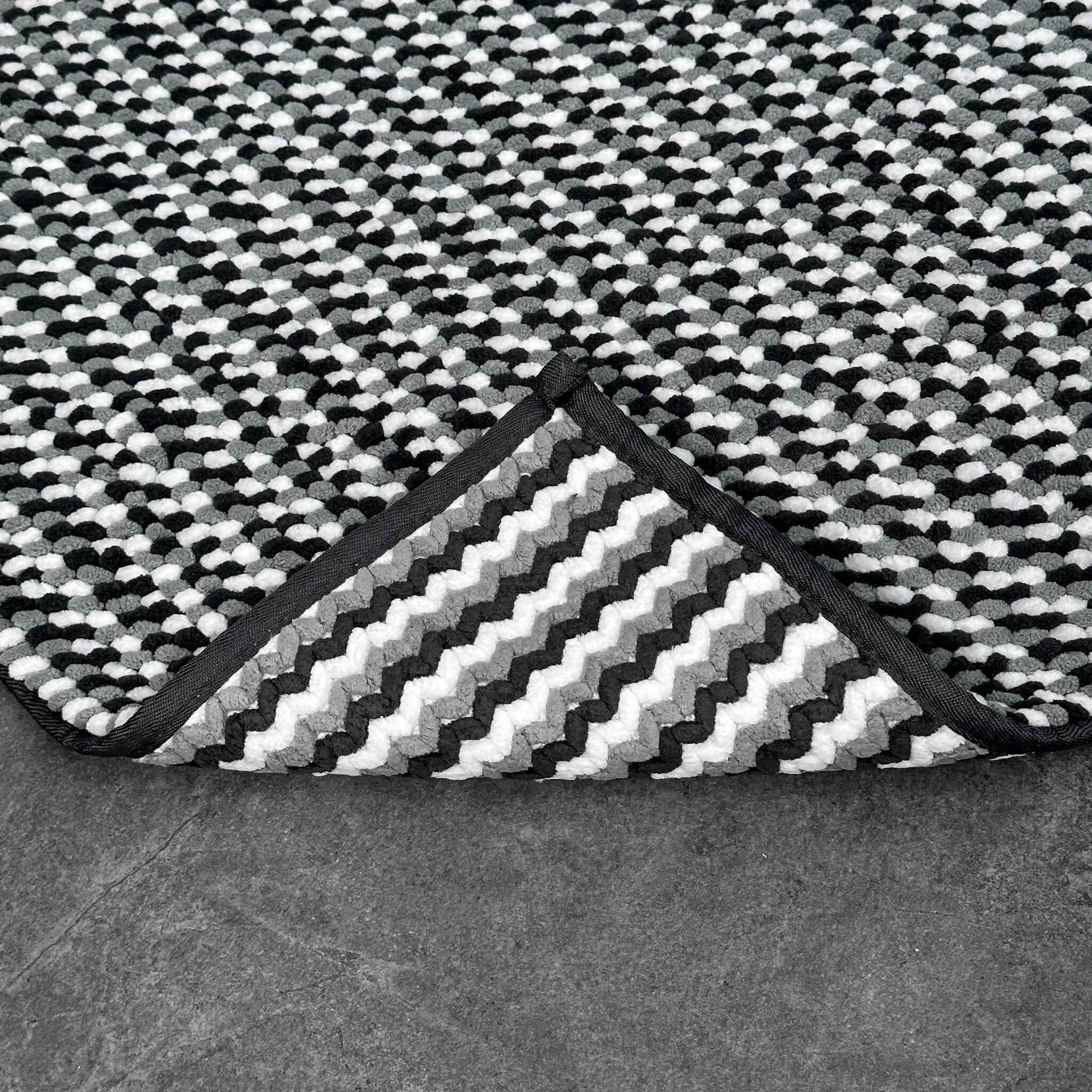 Covoraș de Baie Antiderapant Melody, Gri, Negru și Alb, Microfibră de Poliester, Grosime Totală 10 mm [6]