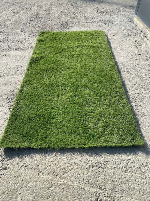 Gazon Artificial Premium, Lungime Fir 37 mm, Verde, Imitatie Perfecta Gazon Natural, Antialergic, Polipropilena, Curte, Terasa, Balcon, Piscina, Loc de Joaca, Gradinita [14]