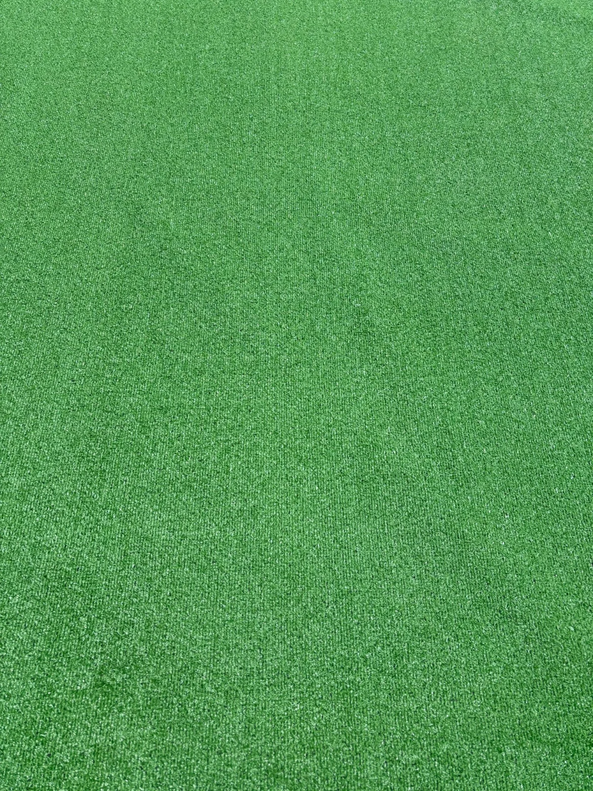 Mocheta tip Gazon Artificial Basic, Lungime Fir 7 mm, Verde, Antialergic, Polipropilena, Curte, Terasa, Balcon, Piscina, Loc de Joaca, Gradinita, Cresa [12]