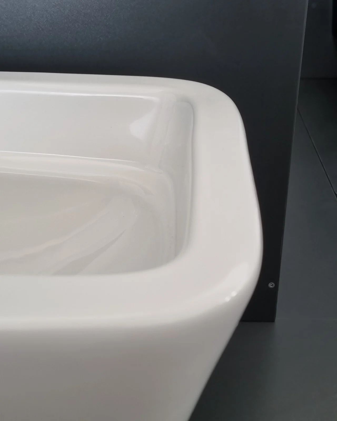 Set Vas WC Suspendat, Model LX-1907, Fara Rama, Rimless, Iesire Orizontala P-Trap, Dimensiuni 525 x 360 x 320 mm, Alb, Ceramica, Capac cu Inchidere Lenta si Suprafata Antibacteriana [2]