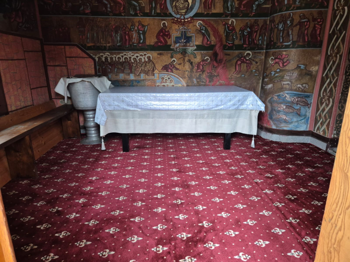 Mochetă Bisericească Lotos 15033-210 Grena Cruci Motive Religioase Fără Bordură [7]