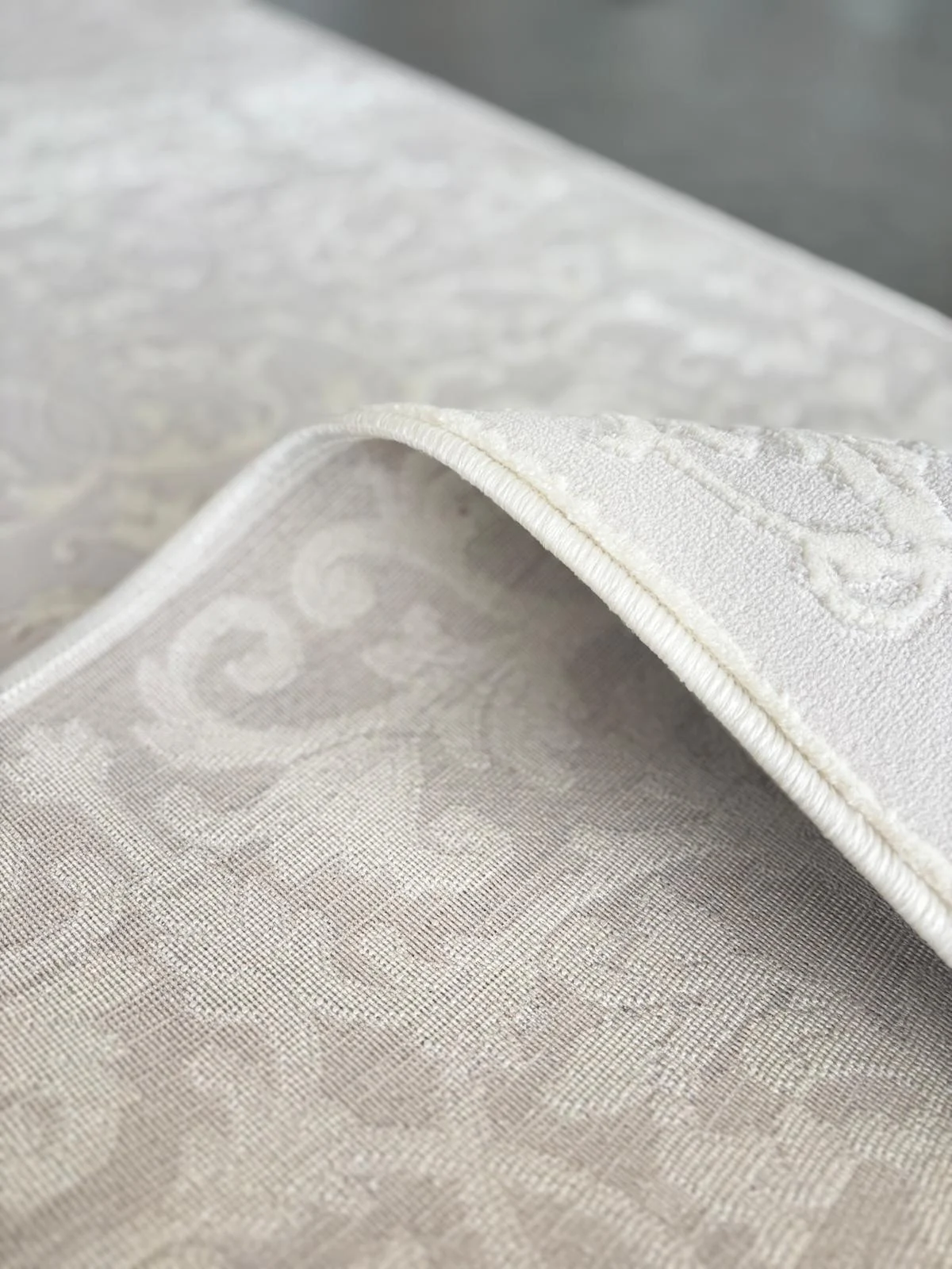 Traversa Model ITEA 42001-101, Ivory, Alb, Inaltime Fir 10 mm, Abstract Modern, Polipropilena Frieze [4]