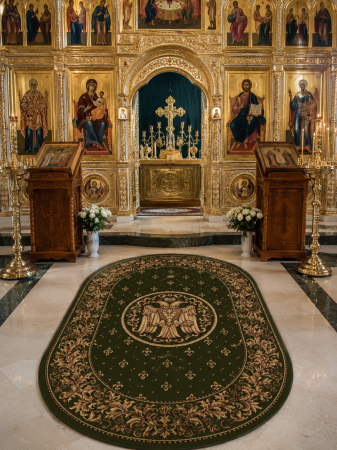 Covoare clasice - Covor Model Bisericesc Lotos 15077-310, Imprimeu cu Vultur Bicefal, Verde, Inaltime Fir 8 mm, Antialergic, Polipropilena, Manastire, Biserica, Altar, Naos, Pronaos, Capela, Chilie, Hol, Birou
