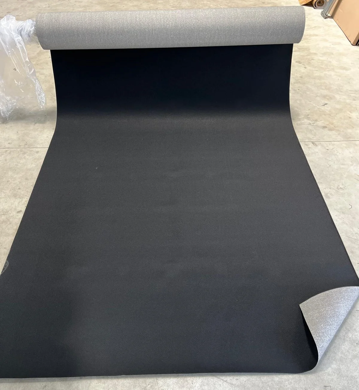 Mocheta Evenimente PLAT NOIR, Grosime 1mm, NEGRU, Antialergic, Polipropilena, Prezentari, Intalniri oficiale, Terase, Curti [3]