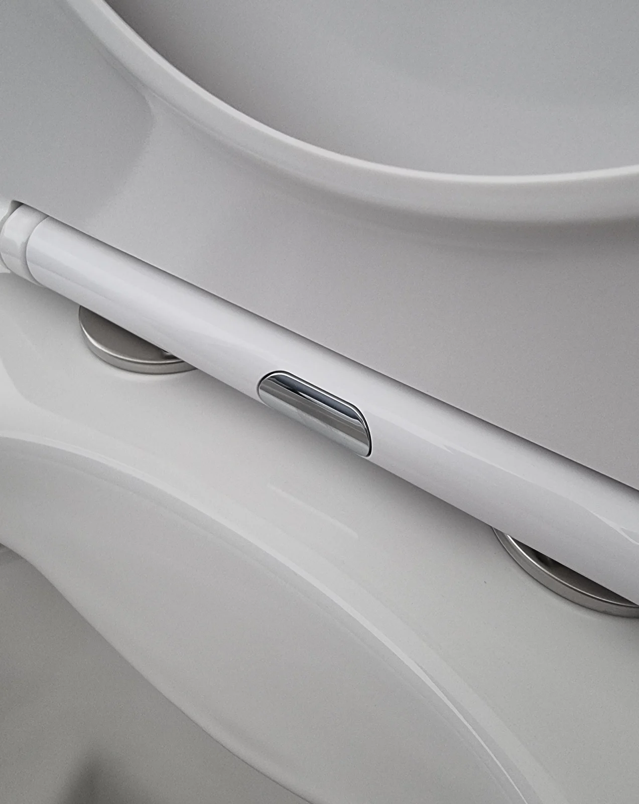 Set Vas WC Pe Pardoseala, Model LX-2904, Fara Rama, Rimless, Rezervor Apa, Iesire Orizontala P-Trap, Dimensiuni 610 x 360 x 850 mm, Alb, Ceramica, Capac cu Inchidere Lenta si Suprafata Antibacteriana [4]