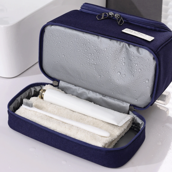 Geanta textila de voiaj unisex pentru depozitare si transport articole cosmetice, Tecos®, dimensiuni 25* 11* 20 centimetri, cu agatatoare, albastru inchis [3]