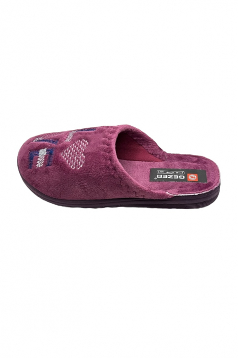 Papuci de casa pentru dama, roz cu imprimeu LOVE, marime 36, 22.5 centimetri, comozi si caldurosi [2]
