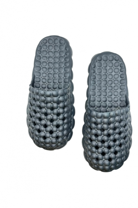 „Papuci alveolari de dama – Design tip ‘bubble’ pentru masaj și confort” [5]