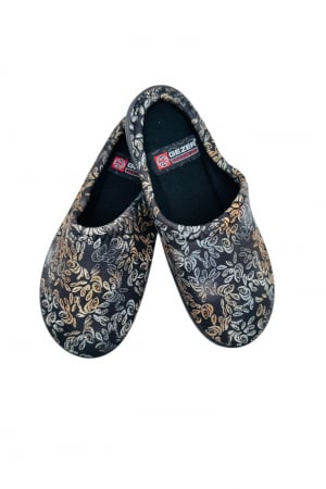 Papuci casa - Papuci de casa pentru dama, negru cu imprimeu floral, marime 36, 22.5 centimetri, comozi si caldurosi