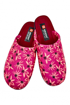 Papuci casa - Papuci de casa pentru dama, roz rafuit cu imprimeu floral, marime 37, 23 centimetri, comozi si caldurosi